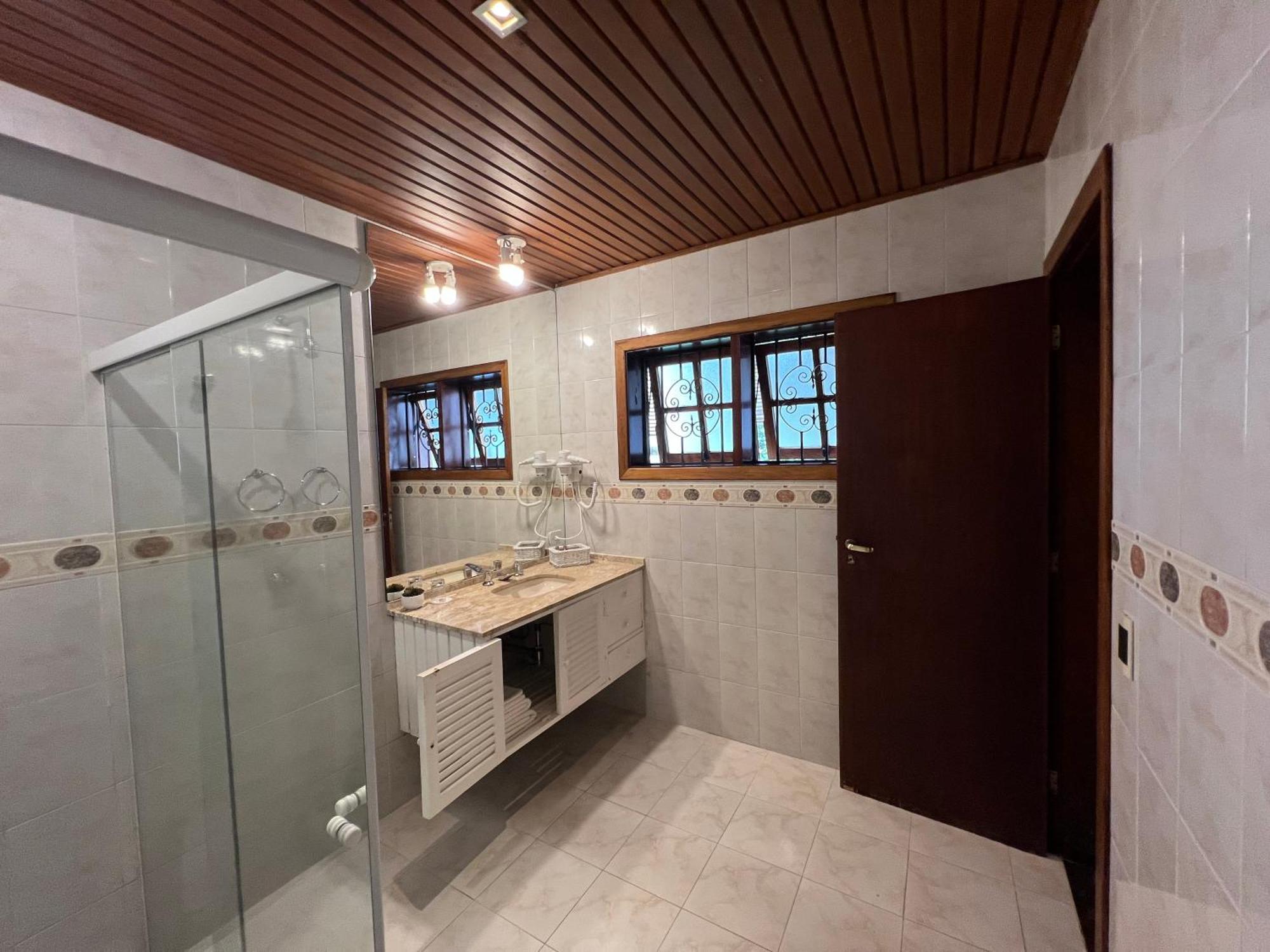 Pousada Apple House - Campos do Jordao 4*